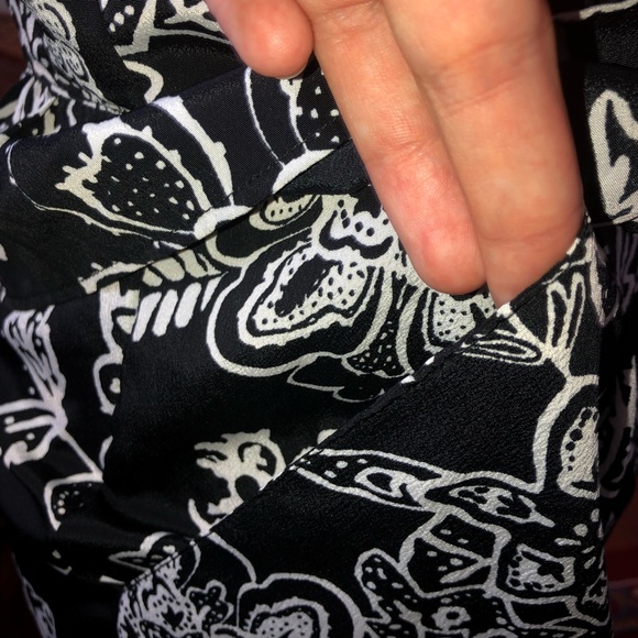 🖤🖤American Eagle Peplum Dress - Picture 3 of 6